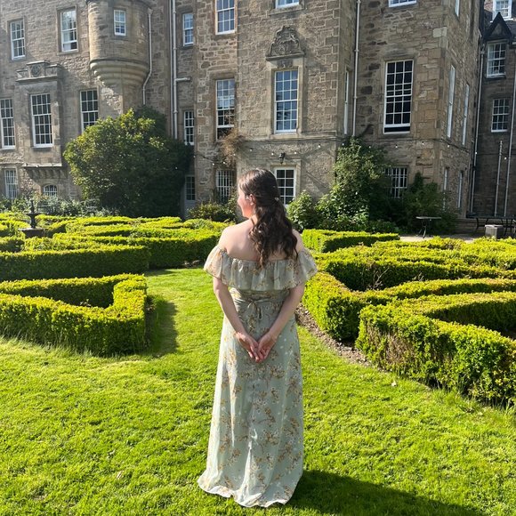 Meet your Posher, Madeline - Picture 1 of 2